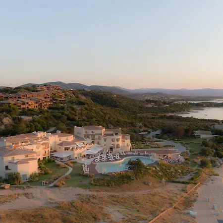 Hotel Cala Cuncheddi - Vretreats