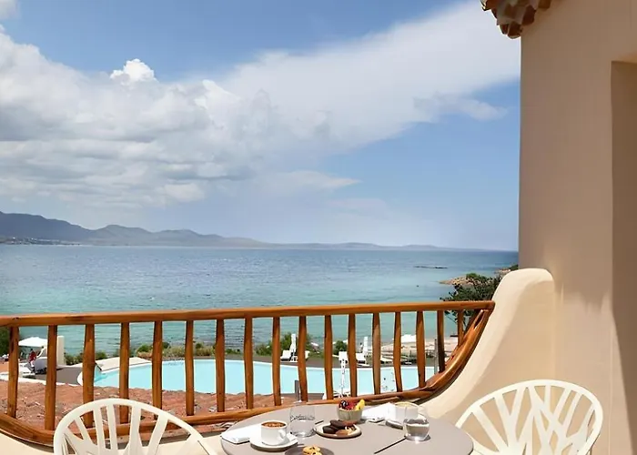 Hotel Cala Cuncheddi - Vretreats 4*