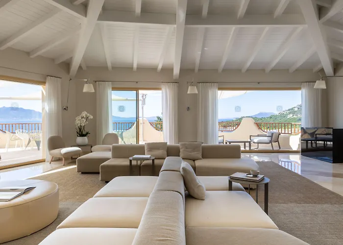 Calacuncheddi Hotel 4*